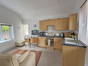 Photo 6- click for photo gallery